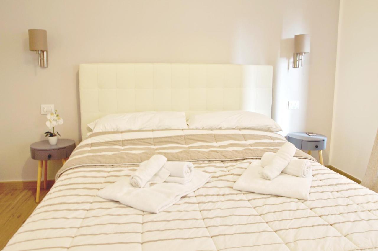 Minerva Rooms Pavia Ngoại thất bức ảnh