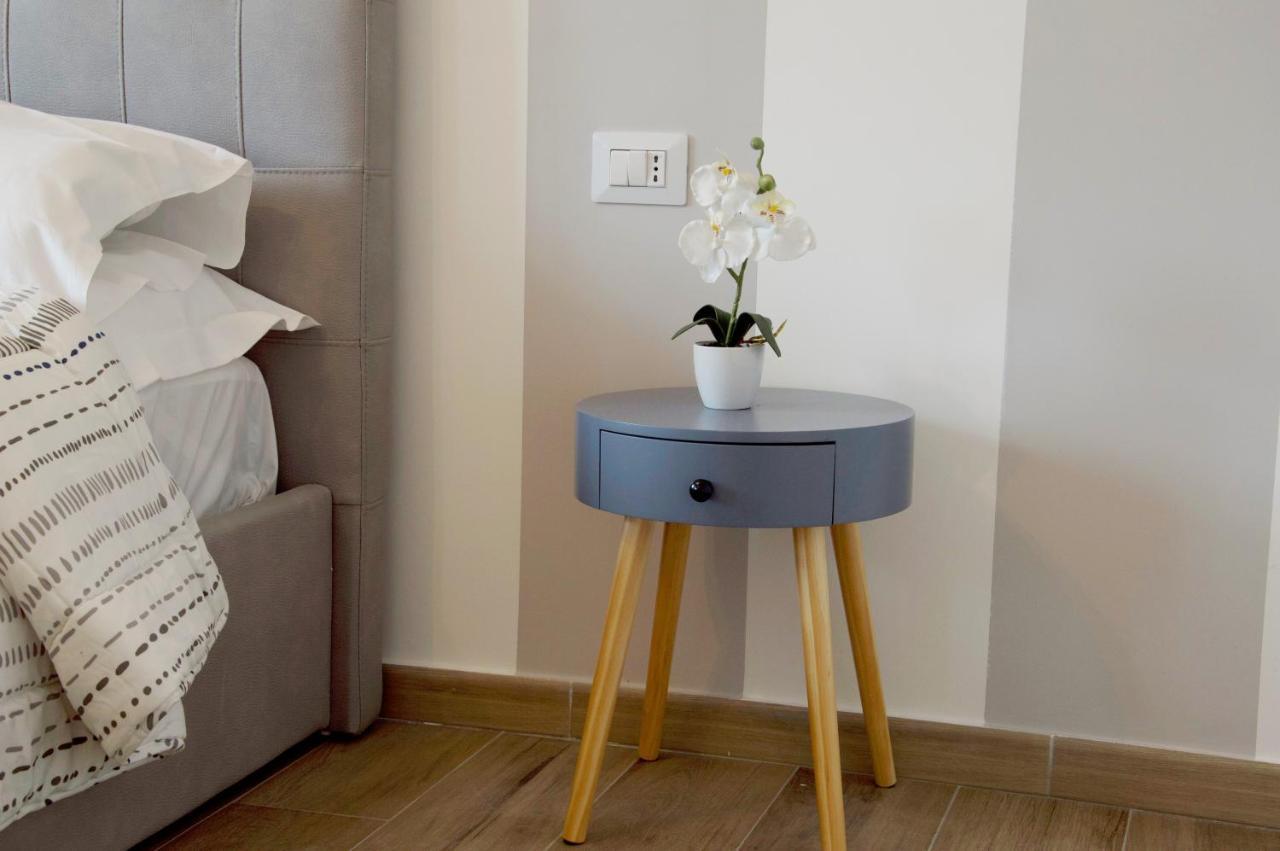 Minerva Rooms Pavia Ngoại thất bức ảnh